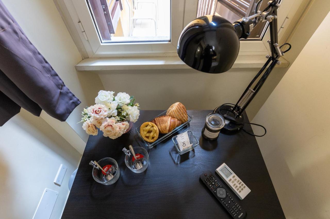 Alveare Bed & Breakfast Рим Екстер'єр фото