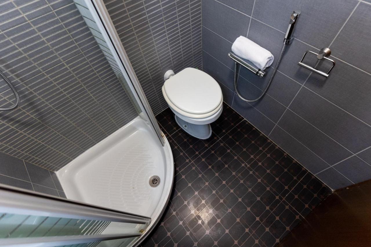 Alveare Bed & Breakfast Рим Екстер'єр фото